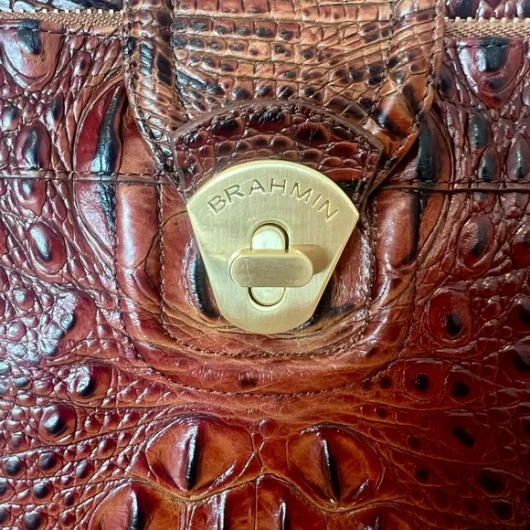 Brahmin Mojito Pecan brown Crocodile Embossed Crossbody Bag Gold hardware NWOT - Picture 6 of 7